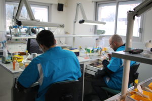 Pôle prothèses dentaires adjointe Laboratoire San Agustin